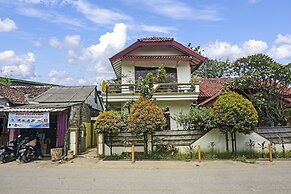 Hotel O Wisma Asri Putra Syariah