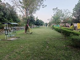 Vanasthali Jungle Resort Jim Corbett