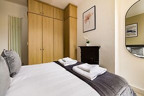2 Bed Garden Flat in Balham