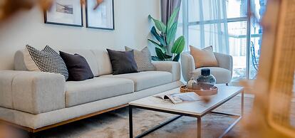 Fancy 1BR with Canal Views
