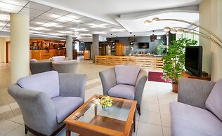 Hotel Millennium