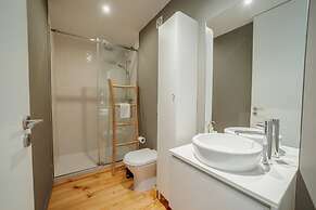 Downtown Excellence Apartment by Vacationy