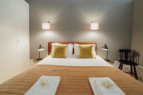 Downtown Excellence Apartment by Vacationy
