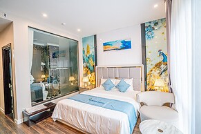 Luxury Hotel