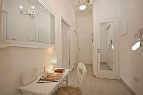 Penthouse Alisa - Penthouse Alisa