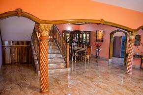 Blue Berry Hills Villa