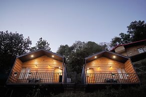 Minikins - Resorts & Restaurant