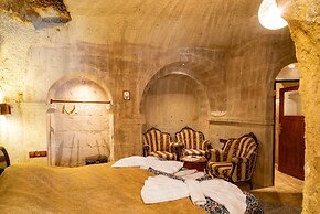 Cappadocia Inans Cave