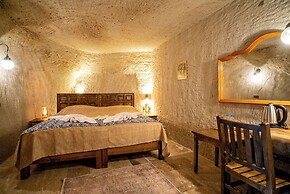 Cappadocia Inans Cave