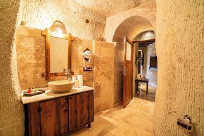 Cappadocia Inans Cave