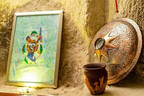 Cappadocia Inans Cave