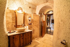 Cappadocia Inans Cave