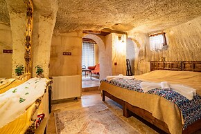 Cappadocia Inans Cave