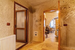 Cappadocia Inans Cave