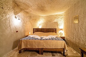 Cappadocia Inans Cave