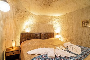 Cappadocia Inans Cave