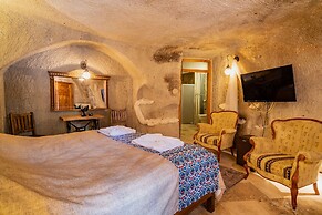 Cappadocia Inans Cave