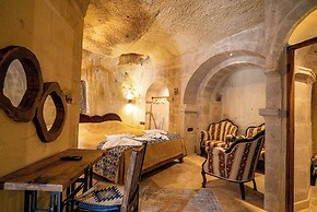 Cappadocia Inans Cave