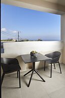 Mayu Suites