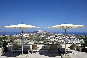 Mayu Suites