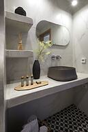 Mayu Suites