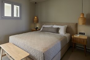 Mayu Suites