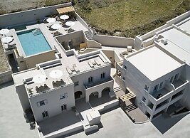 Mayu Suites
