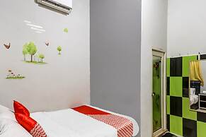 OYO 91296 Nagoya Guesthouse