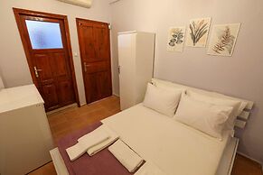 Cunda Pera Otel