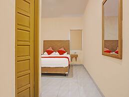 Collection O 91414 Hotel Marina Beach