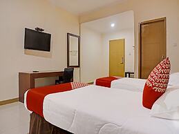 Collection O 91414 Hotel Marina Beach
