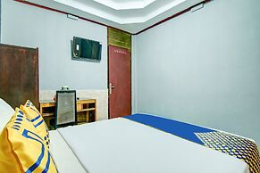 OYO 2690 Hotel Tampan