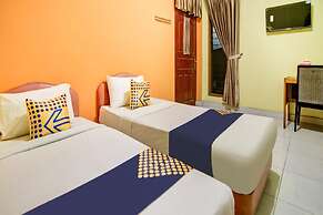 OYO 2690 Hotel Tampan
