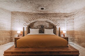 Sora Cave Hotel
