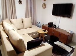 1 Bed Flat - Sleeps 2 - Parking - Wifi