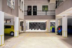 1 Bed Flat - Sleeps 2 - Parking - Wifi