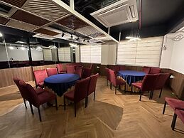 BELVEDERE SUITES