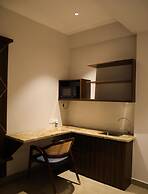 BELVEDERE SUITES