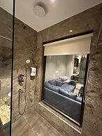 BELVEDERE SUITES