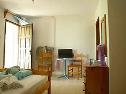 Paradeisos Double Room 6