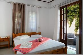 Paradeisos Double Room 6