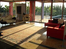 Eretria Palm Garden Villa