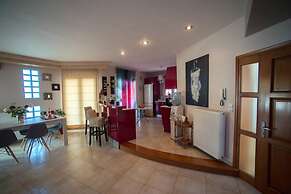 Volos Lux Apartment