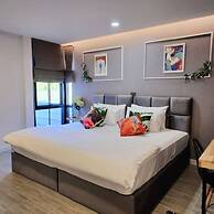 Capital O 75422 Million Pillows