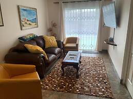 Mispa George - Self Catering Apartment - Sleeps 2