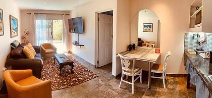 Mispa George - Self Catering Apartment - Sleeps 2