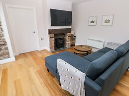 Skomer Cottage