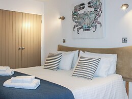 5 Harbour Yard