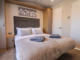 Tulip Lodge