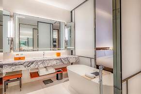 Doubletree By Hilton Cangnan